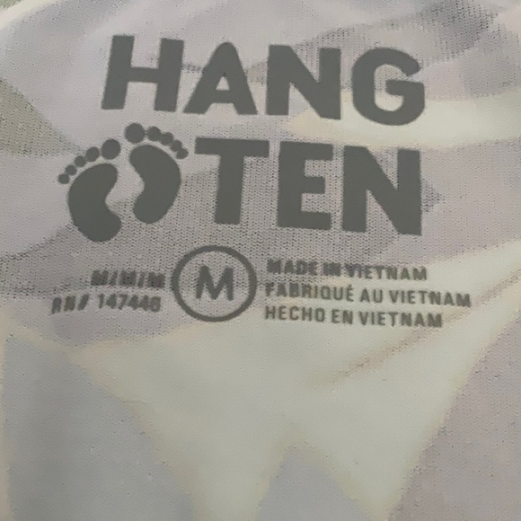 Leaf Print Long Sleeve Top - Picture 3 of 3